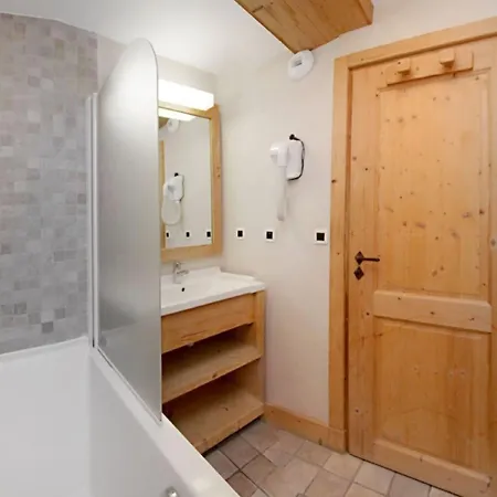 Cortina By Interhome شقة لو دوز آلب